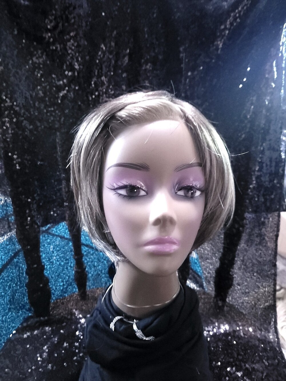 Muse By Raquel Welch Wig In The Color R11S+ Glazed Mocha - Picture 11 of 16
